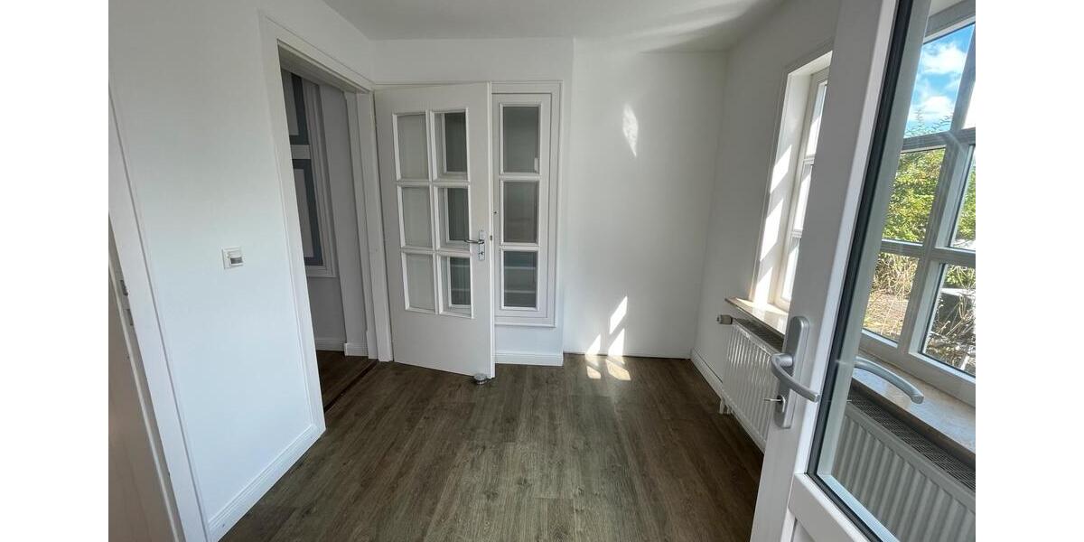 3,5 Zimmer EG Wohnung ab 01.04.2026 zu vermieten 3 zimmer