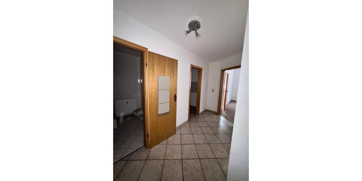 Erdgeschoßwohnung Weißenfels - 2 Zimmer, 54 m&sup2;, 351&euro; | Angebot:24748178