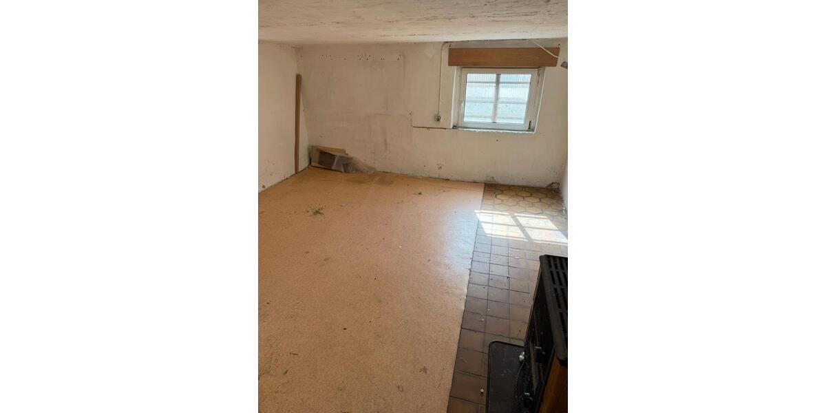 Einfamilienhaus Bechhofen - 4 Zimmer, 100 m&sup2;, 850&euro; | Angebot:26132209