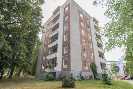 Wohnung Suhl Aue 1 - 3 Zimmer, 69 m&sup2;, 358&euro; | Angebot:26066436