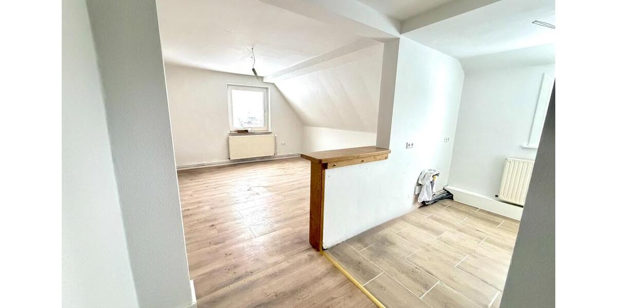 Dachgeschoßwohnung Einbeck - 3 Zimmer, 55 m&sup2;, 495&euro; | Angebot:24975128