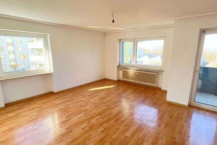 Wohnung Dreieich - 4 Zimmer, 93 m&sup2;, 957&euro; | Angebot:26632627