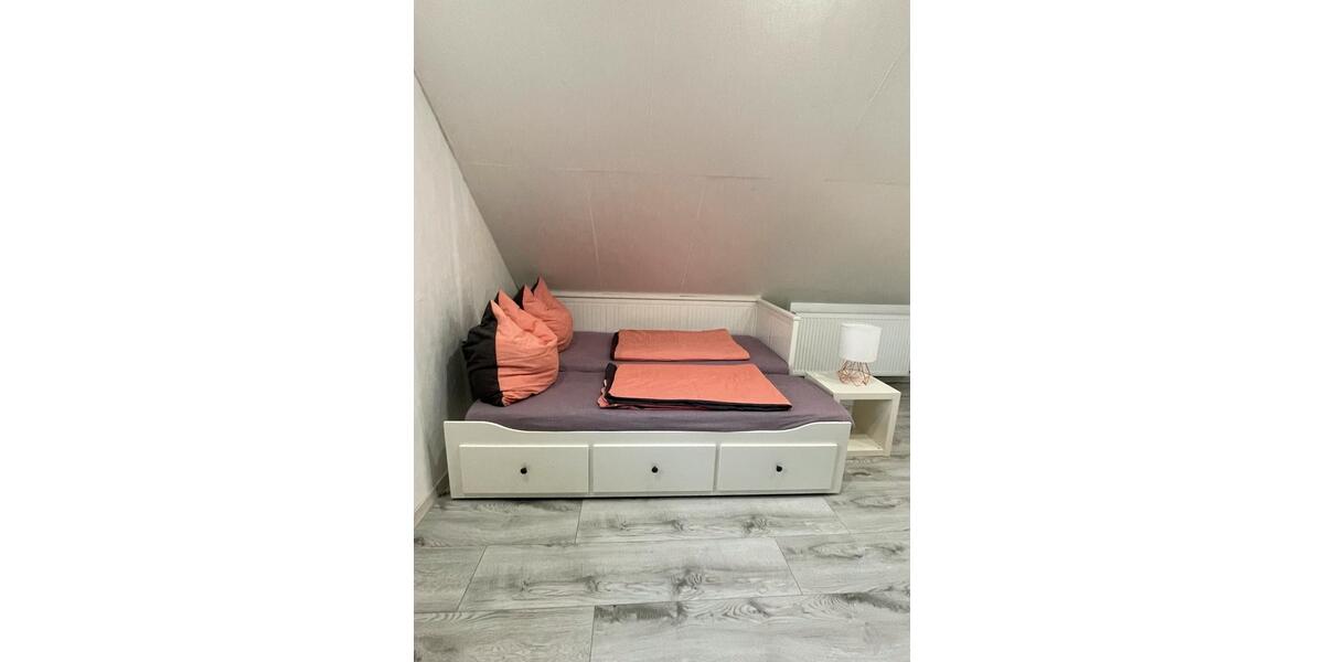 Wohnen auf Zeit Calw - 2.5 Zimmer, 64 m&sup2;, 85&euro; | Angebot:24643758