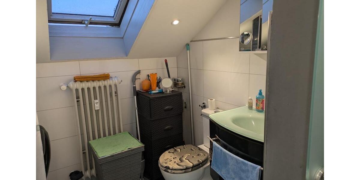 Dachgeschoßwohnung Küssaberg - 1.5 Zimmer, 40 m&sup2;, 660&euro; | Angebot:26697080
