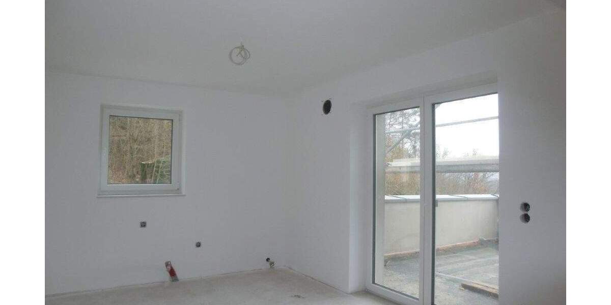 Etagenwohnung Bad Bocklet - 3 Zimmer, 94 m&sup2;, 930&euro; | Angebot:26683624