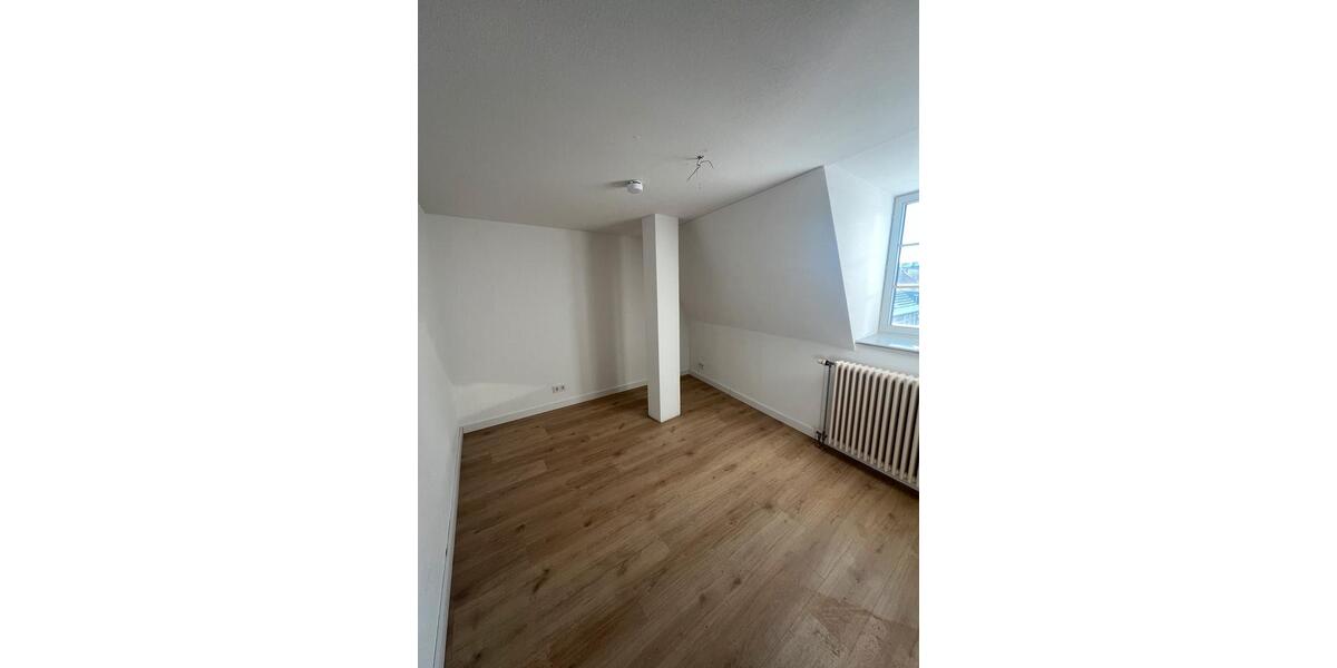 Maisonettenwohnung Erfurt - 3 Zimmer, 94 m&sup2;, 1.034&euro; | Angebot:26636651