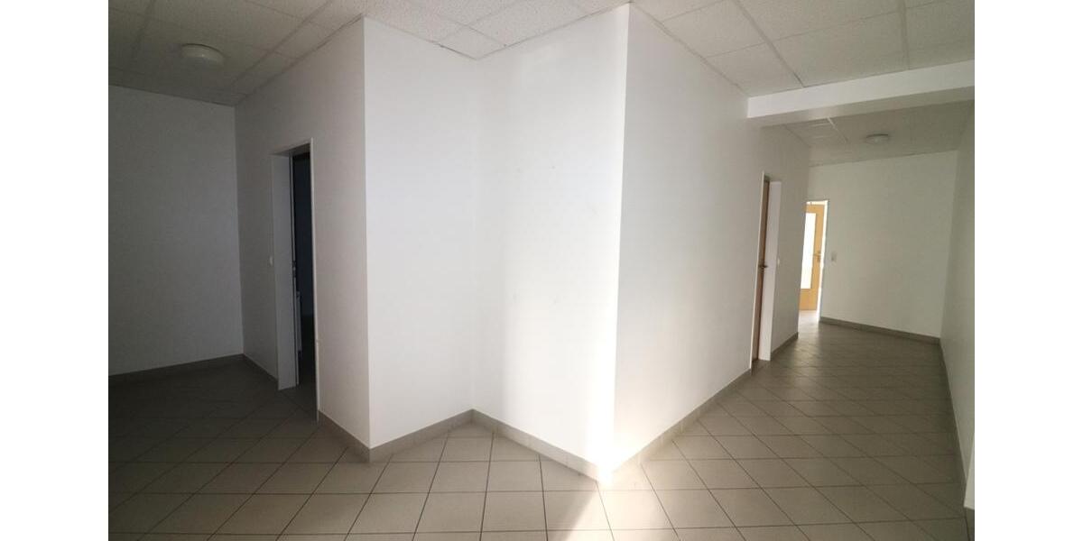 Gewerbeobjekt Schweinfurt Haardt - 1.400&euro; | Angebot:23250756
