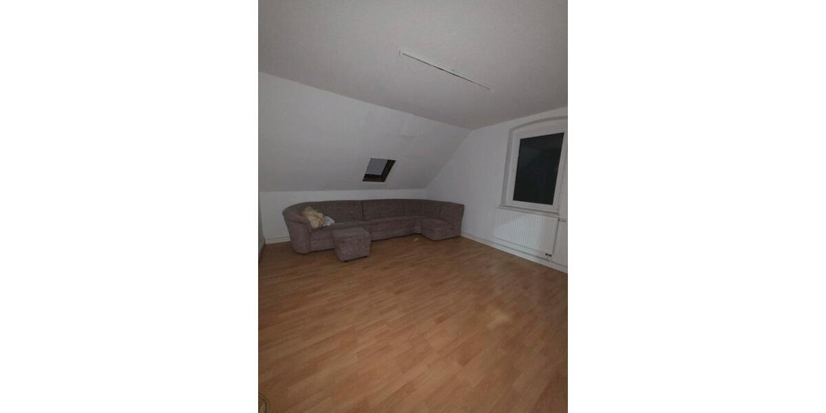 Etagenwohnung Höhr-Grenzhausen Grenzhausen - 5 Zimmer, 60 m&sup2;, 1.100&euro; | Angebot:24346384