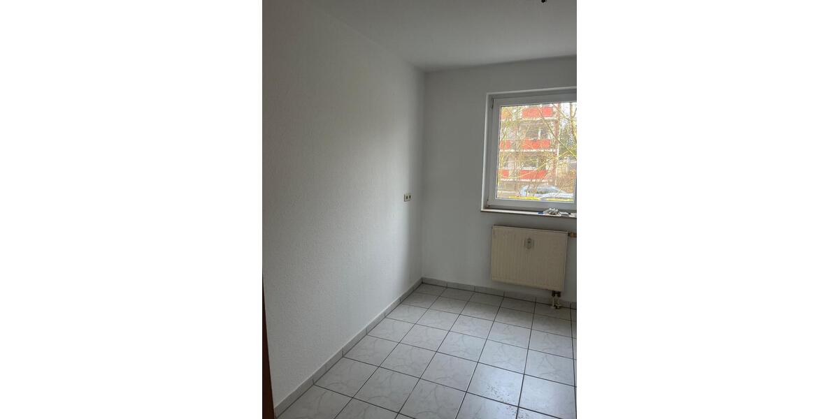 Etagenwohnung Neuburg - 4 Zimmer, 86 m&sup2;, 780&euro; | Angebot:25719784