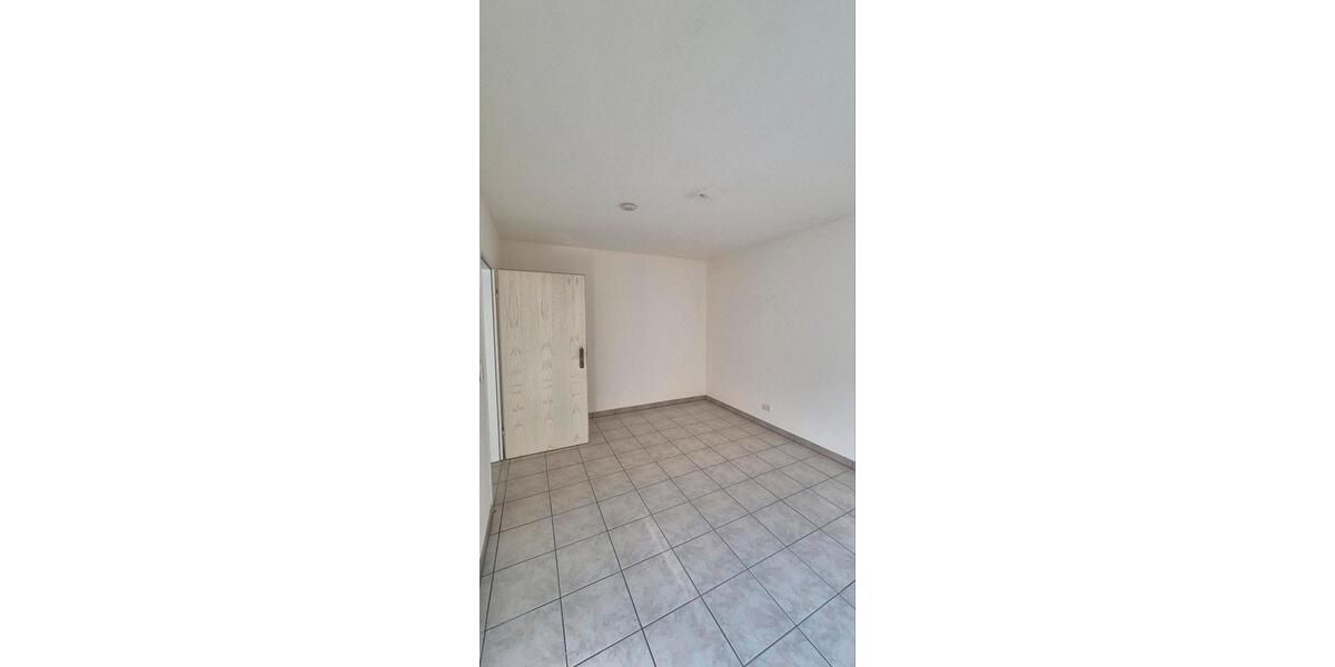 Etagenwohnung Burscheid - 2 Zimmer, 60 m&sup2;, 570&euro; | Angebot:25841769