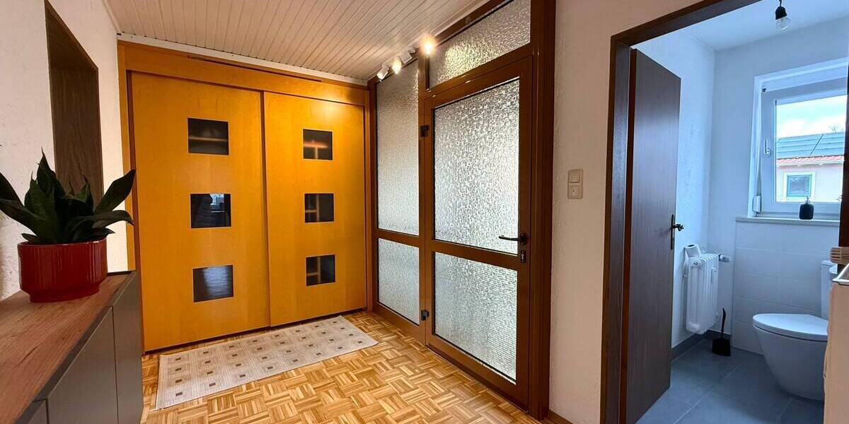 Etagenwohnung Schierling - 3 Zimmer, 88 m&sup2;, 800&euro; | Angebot:26118271