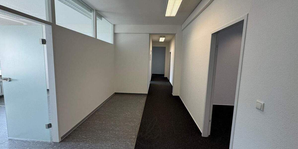 Gewerbeobjekt Hamburg Billbrook - 6 Zimmer, 180 m&sup2;, 1.962&euro; | Angebot:26741216