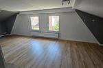 Dachgeschoßwohnung Lägerdorf - 3 Zimmer, 75 m&sup2;, 780&euro; | Angebot:25594898