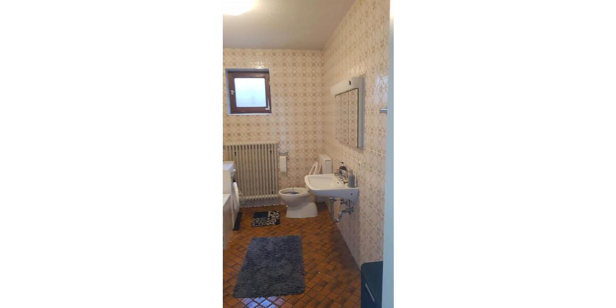 Etagenwohnung Calw - 2 Zimmer, 63 m&sup2;, 670&euro; | Angebot:26534615
