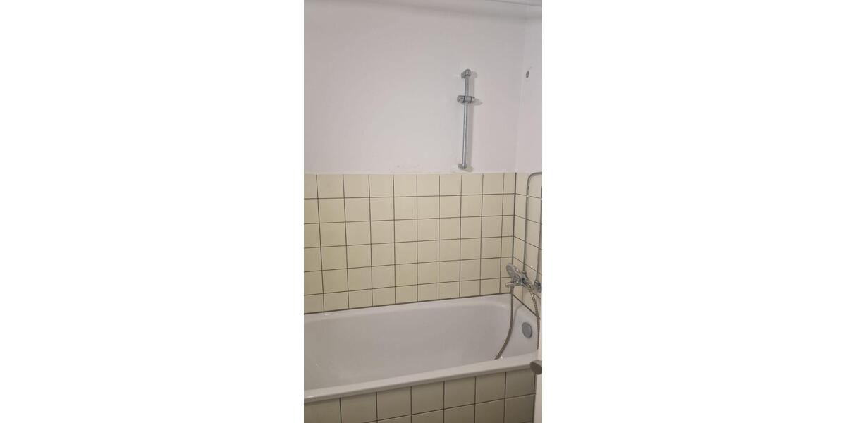 Erdgeschoßwohnung Esslingen am Neckar Brühl - 1 Zimmer, 45 m&sup2;, 750&euro; | Angebot:26454741