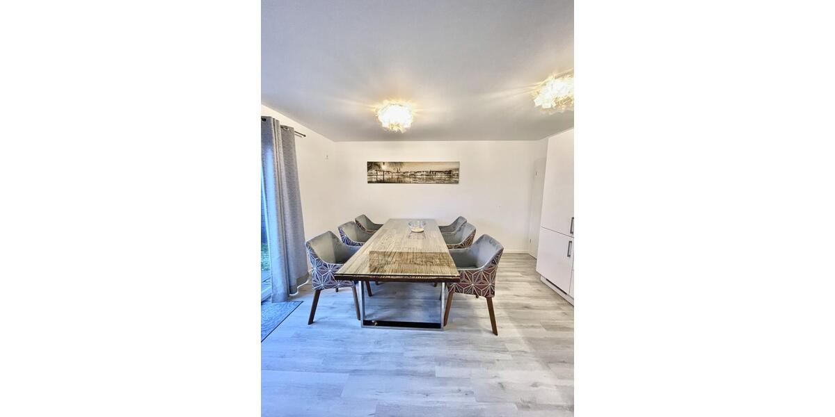 Reihenhaus Norderstedt Friedrichsgabe - 5 Zimmer, 132 m&sup2;, 2.250&euro; | Angebot:25656648