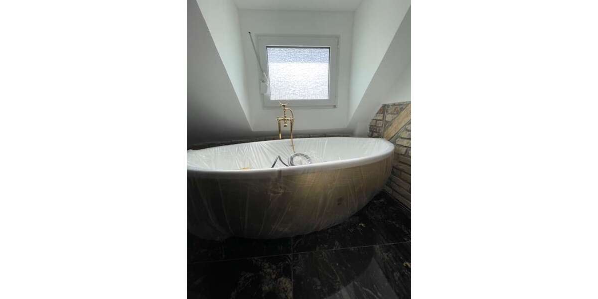 Wohnung zum Mieten in Mannheim 1.150 € 87 m² 4 zimmer