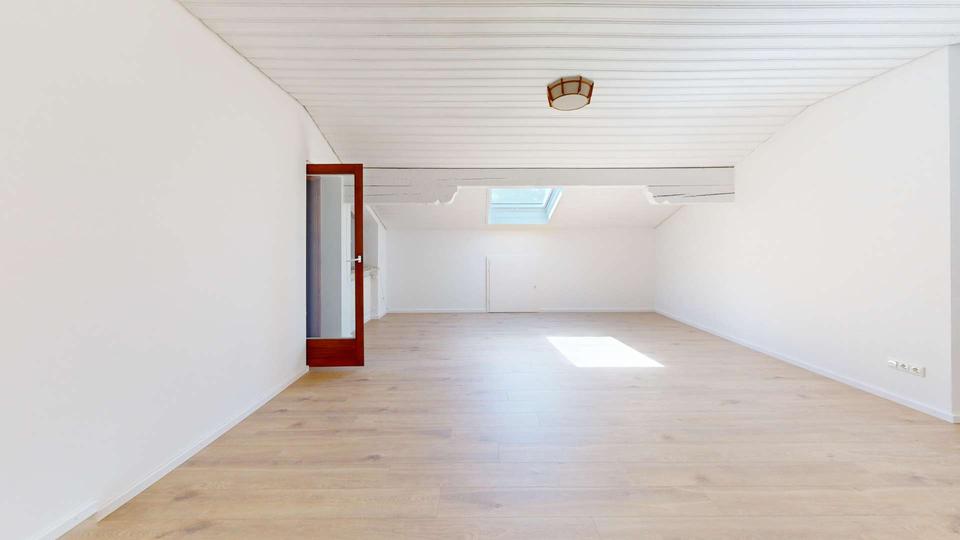 Dachgeschoßwohnung Schongau - 4 Zimmer, 108 m&sup2;, 1.200&euro; | Angebot:26454282