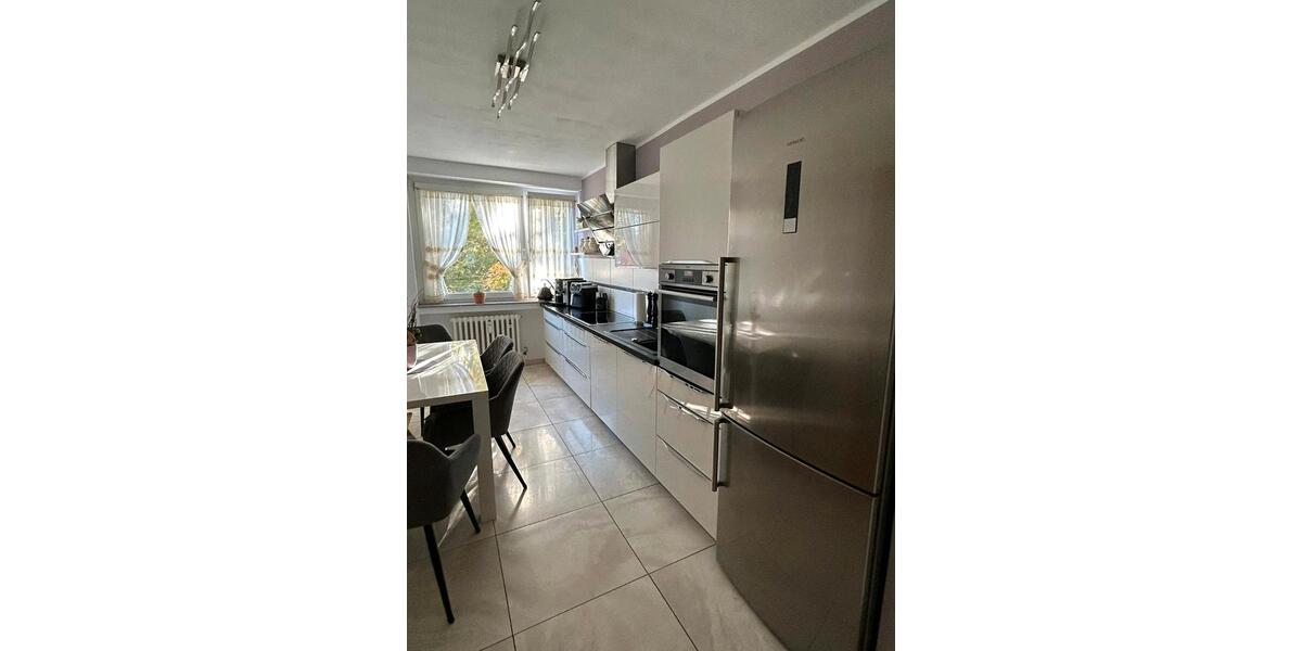 Etagenwohnung Köln Heimersdorf - 3 Zimmer, 74 m&sup2;, 1.300&euro; | Angebot:26613555