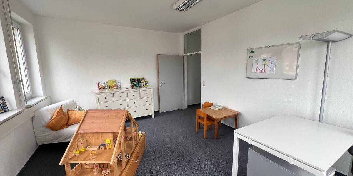 Gewerbeobjekt Markdorf - 4 Zimmer, 103 m&sup2;, 980&euro; | Angebot:20961192