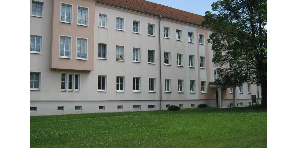 Etagenwohnung Meuselwitz - 3 Zimmer, 64 m&sup2;, 360&euro; | Angebot:26364254