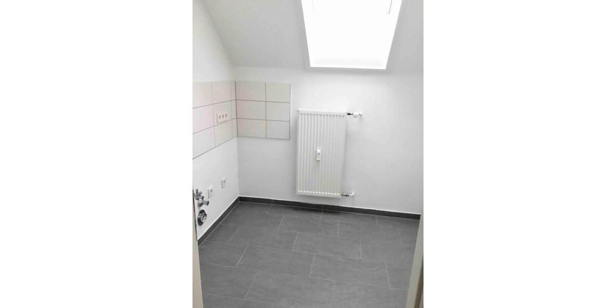 Dachgeschoßwohnung Langenhagen - 1 Zimmer, 35 m&sup2;, 379&euro; | Angebot:25140430