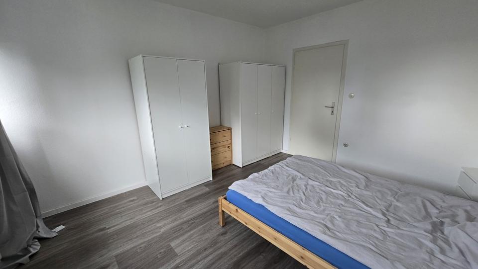 Wohnen auf Zeit Krefeld - 4 Zimmer, 80 m&sup2;, 525&euro; | Angebot:25550412