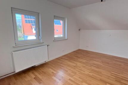 Wohnung Rangendingen - 3 Zimmer, 79 m&sup2;, 890&euro; | Angebot:25982361