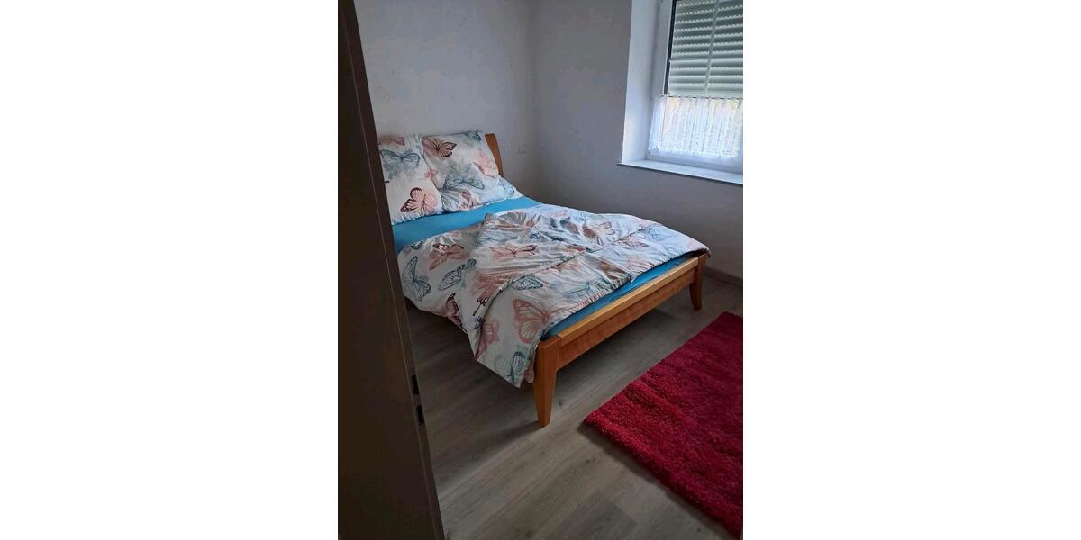 Erdgeschoßwohnung Gunzenhausen - 1 Zimmer, 90 m&sup2;, 950&euro; | Angebot:25570348