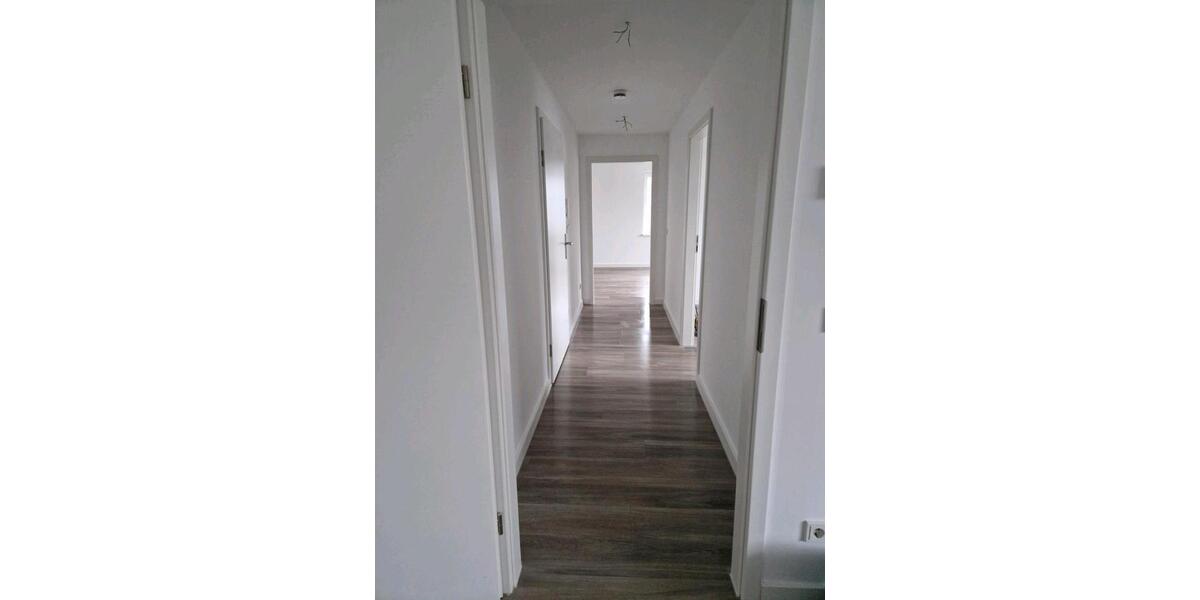 Etagenwohnung Anklam - 2 Zimmer, 82 m&sup2;, 700&euro; | Angebot:24978673