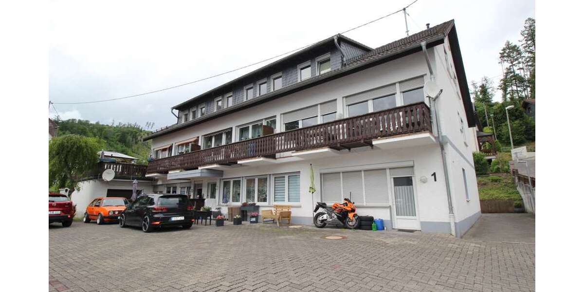 Etagenwohnung Lennestadt - 4 Zimmer, 127 m&sup2;, 700&euro; | Angebot:26418150
