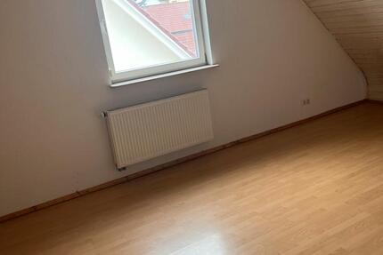 Wohnung Neuffen - 2 Zimmer, 60 m&sup2;, 950&euro; | Angebot:26702459