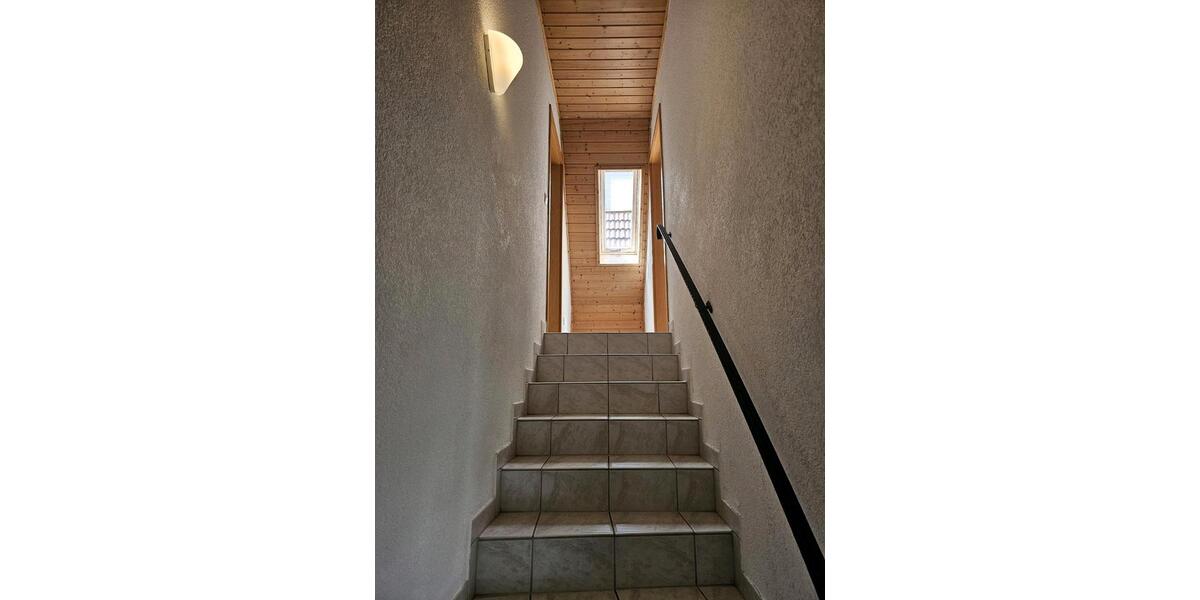 Etagenwohnung Weißenbrunn - 2 Zimmer, 78 m&sup2;, 620&euro; | Angebot:26263171