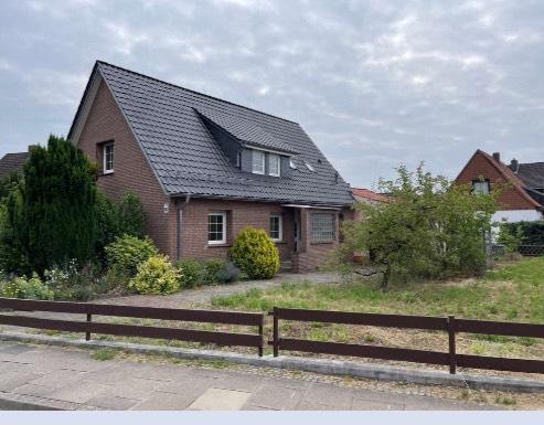 Einfamilienhaus für 2-3 Jahre Befristet zu vermieten!