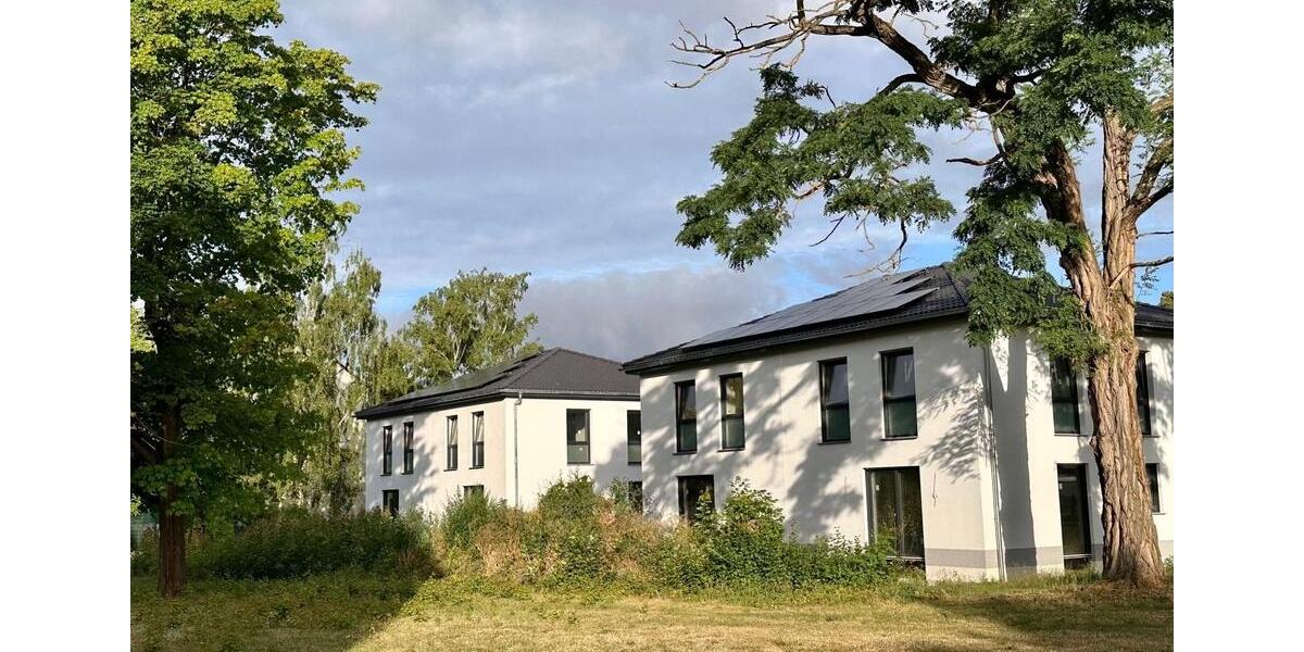 Moderne Stadtvilla zur Miete - Erstbezug in energieeffiziente Neubau-Doppelhaushälfte 4 zimmer