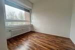 Großzügige 4-Zimmer-Wohnung mit Balkon im EG!