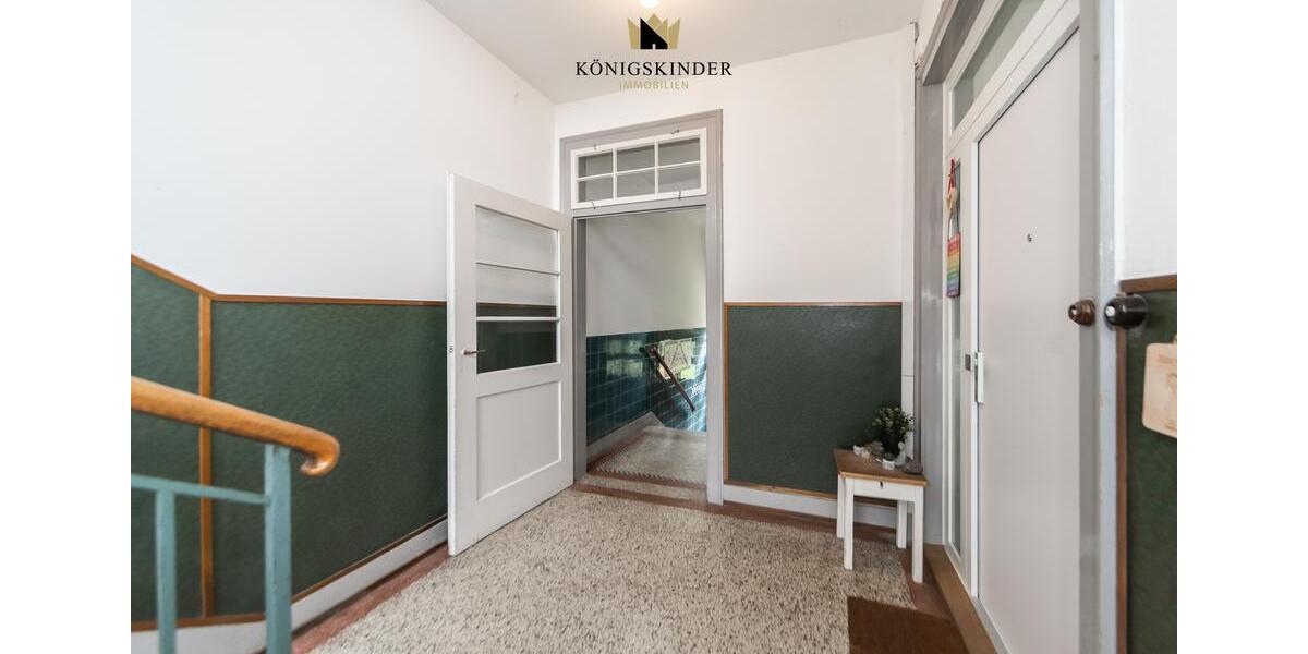 Etagenwohnung Stuttgart Bad Cannstatt - 4 Zimmer, 140 m&sup2;, 1.950&euro; | Angebot:26585778