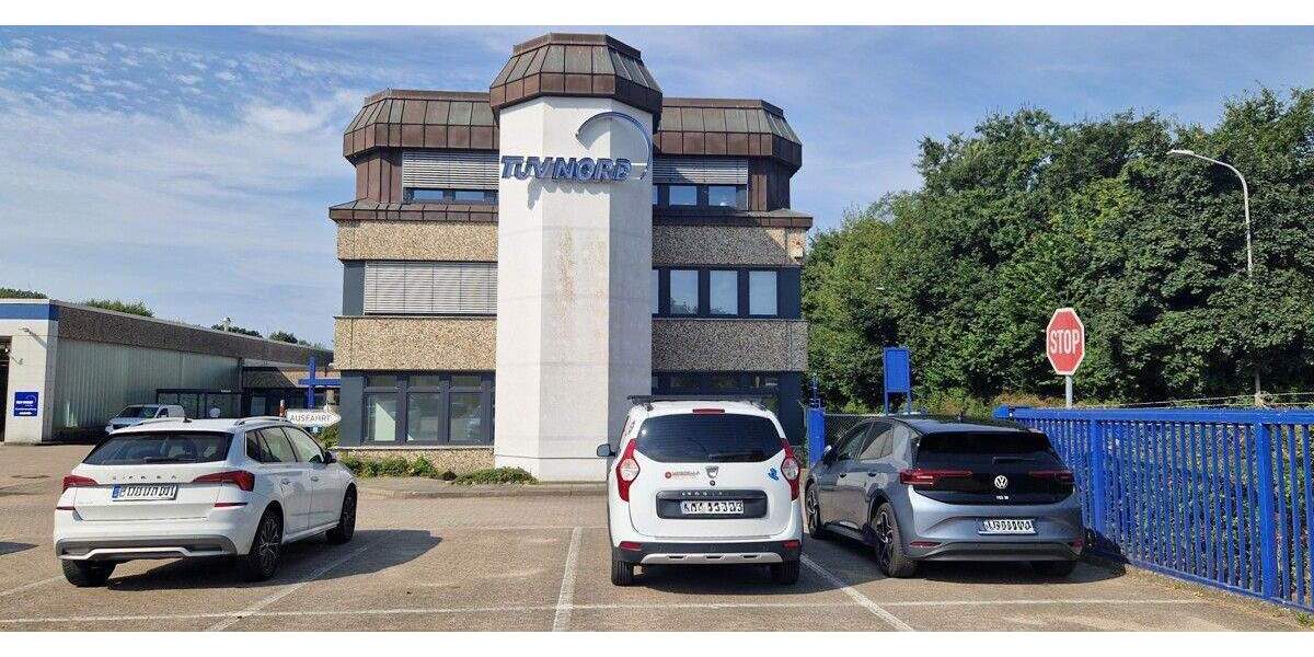 Gewerbeobjekt Kiel Gaarden-Süd - 1 Zimmer, 387 m&sup2;, 3.290&euro; | Angebot:25660670