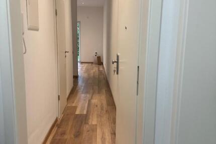 Wohnung Düsseldorf Stadtbezirk 5 - 1 Zimmer, 38 m&sup2;, 690&euro; | Angebot:24490243