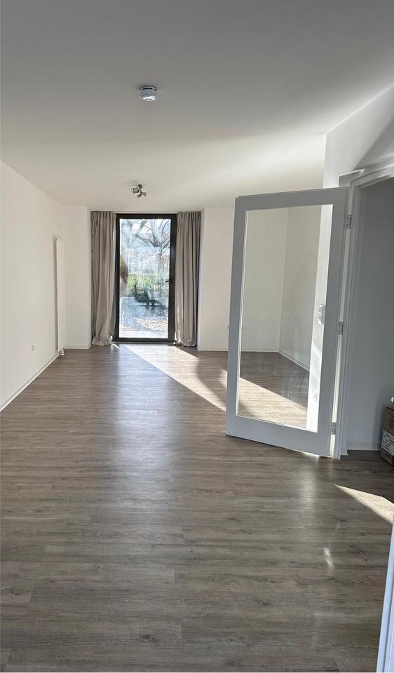 -Anfragestop- Moderne 3 Zimmer Wohnung