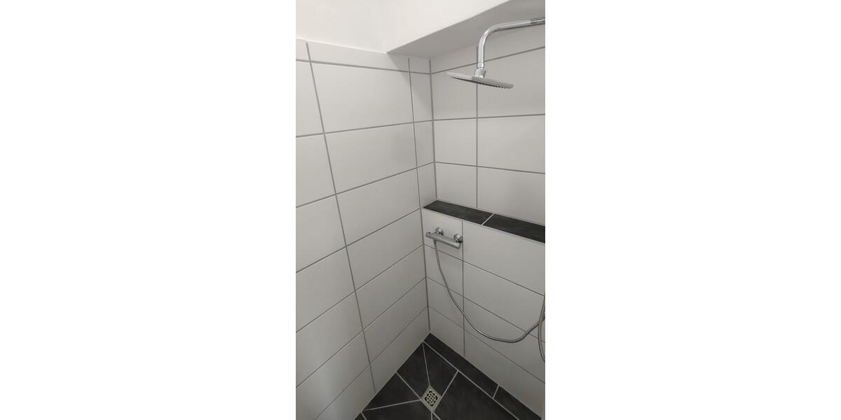 Etagenwohnung Deggendorf - 4 Zimmer, 100 m&sup2;, 260&euro; | Angebot:24552872