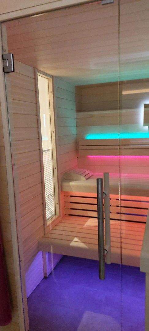 3 Zi. Möblierte Wohnung,private Sauna,TG,Wallbox, direkt an der Spree in BerlinKöpenick 3 zimmer