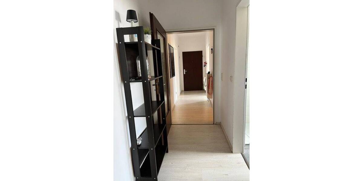 Etagenwohnung Göttingen Groß Ellershausen - 3 Zimmer, 102 m&sup2;, 900&euro; | Angebot:26797436