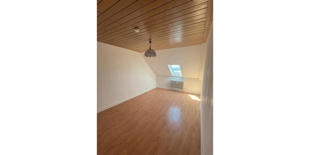 Etagenwohnung Spiesen-Elversberg Elversberg - 4 Zimmer, 112 m&sup2;, 850&euro; | Angebot:25306557