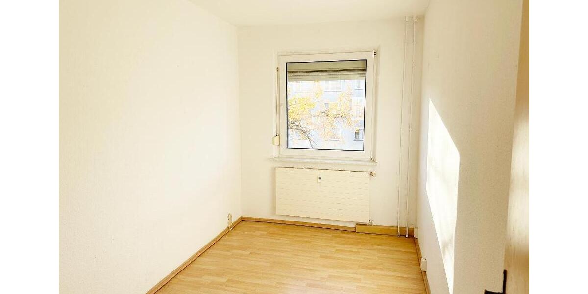 Etagenwohnung Zeithain - 3 Zimmer, 57 m&sup2;, 320&euro; | Angebot:25979091