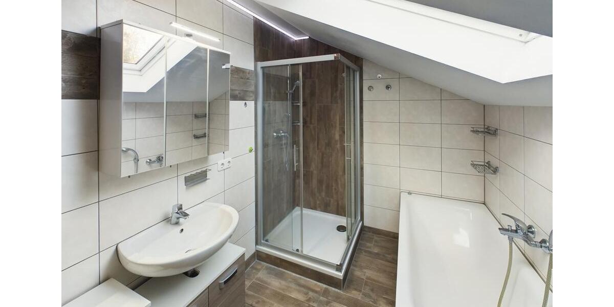 Licht. Luft. Loftgefühl- Dachgeschossidylle nah am Wald & Wasser! 3 zimmer