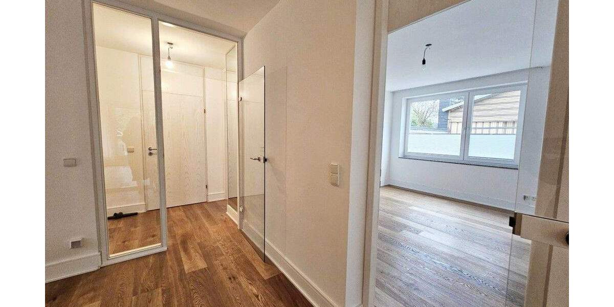 Etagenwohnung Solingen Ohligs-Aufderhöhe - 3 Zimmer, 117 m&sup2;, 1.400&euro; | Angebot:23100252