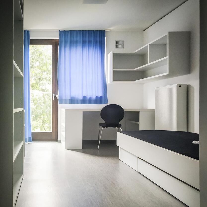 Zimmer Wohnheim Campus Westend - Frankfurt *NUR* September 2025