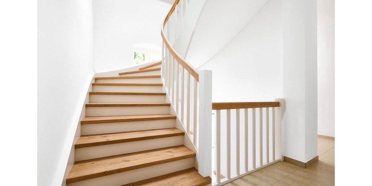 Erdgeschoßwohnung Detmold Hiddesen - 3 Zimmer, 143 m&sup2;, 1.859&euro; | Angebot:25807068