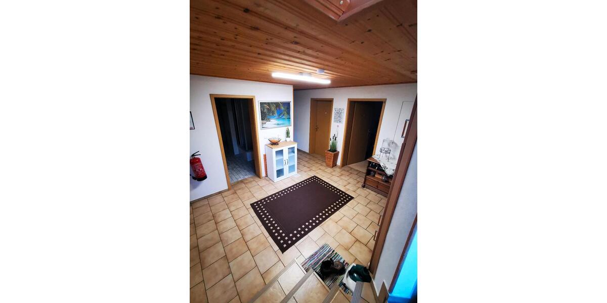 Wohnen auf Zeit Neustadt an der Donau - 5 Zimmer, 14 m&sup2;, 390&euro; | Angebot:26483066
